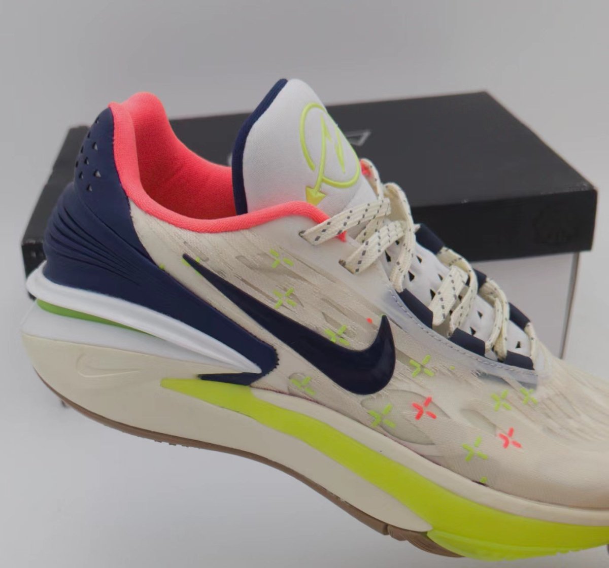 NIKE ZOOM G.T. CUT 2 x CROSSHAIRS - Phantom Kicks