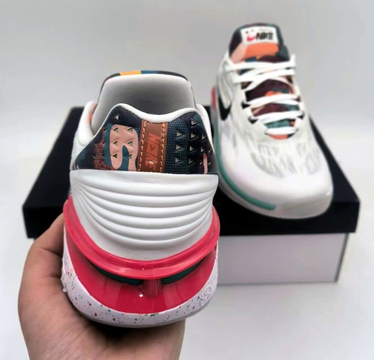 NIKE ZOOM G.T. CUT 2 x LUNAR NEW YEAR LEAP HIGH - Phantom Kicks