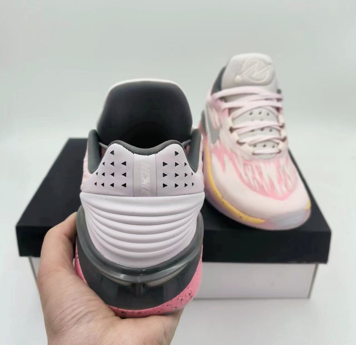 NIKE ZOOM G.T. CUT 2 x PEARL PINK - Phantom Kicks