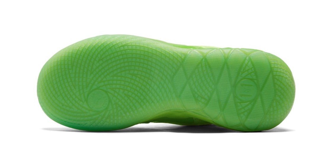 PUMA LAMELO BALL MB.01 x RICK AND MORTY - Phantom Kicks